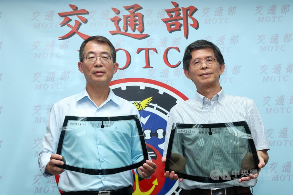 明年新車強制規範上路！前擋至少70%、前側窗40%透光率 交通部訂隔熱紙新制
